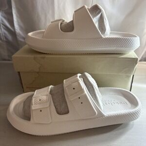 BEACH SLIDES BY J/SLIDES Womens Size 10M White Eva SOCOOL Platform Slide Sandals